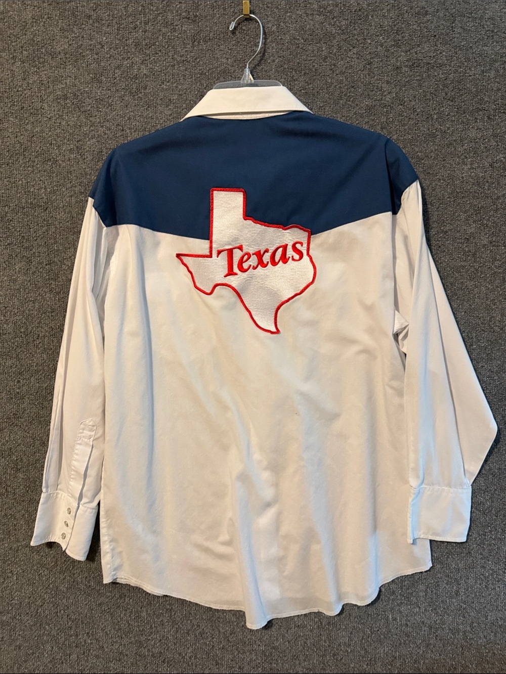 Wrangler Two-Tone Western Shirt - White & Blue with Red Texas Patch